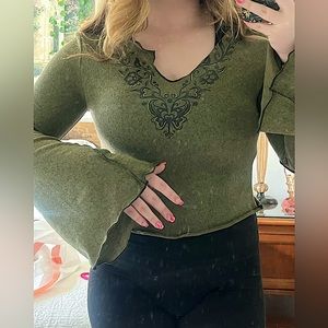 ROMWE Punk Grunge Floral Print Lettuce Trim Trumpet Sleeve Tee